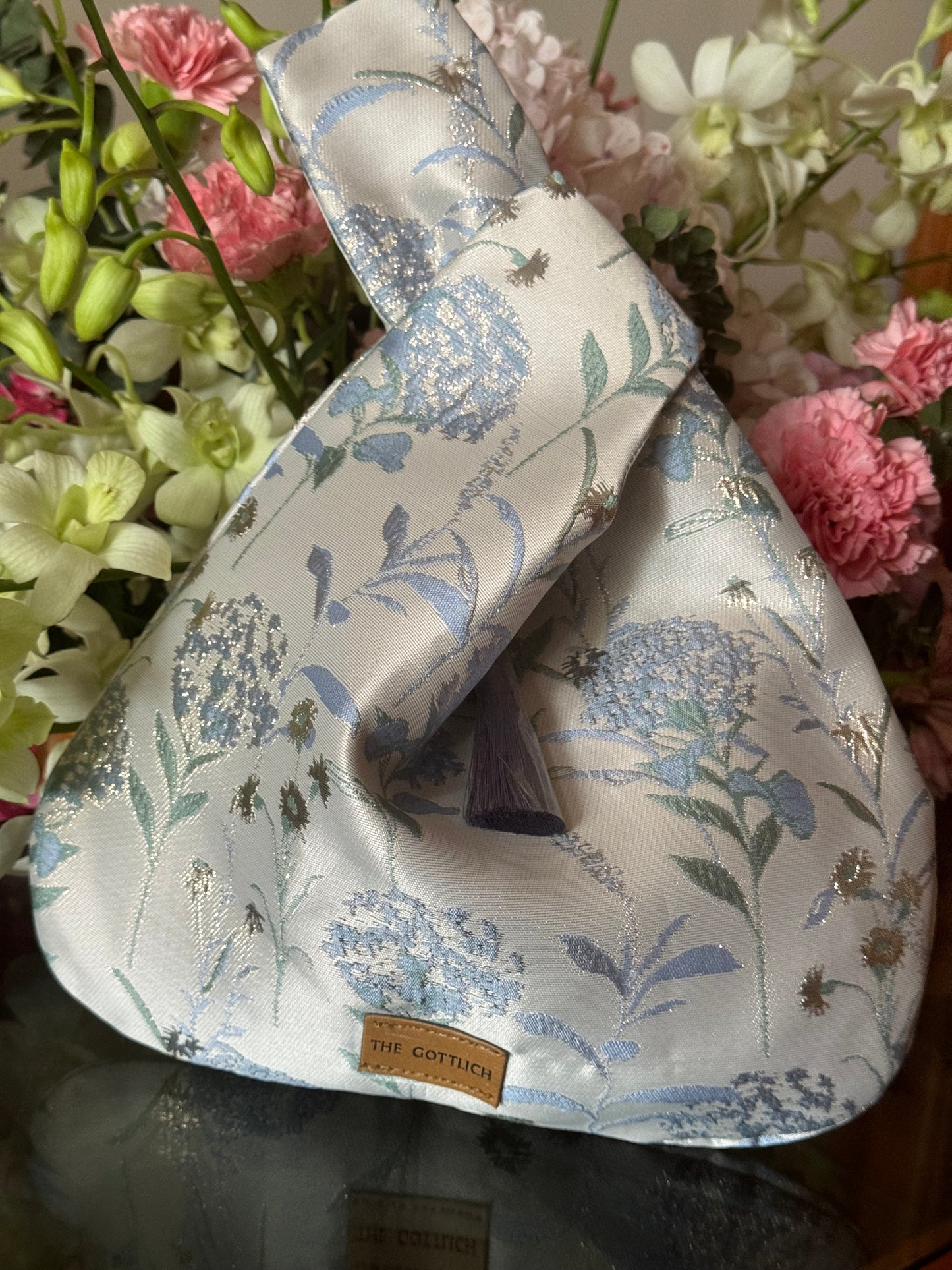 Hydrangeas Wrist Bag - Blue